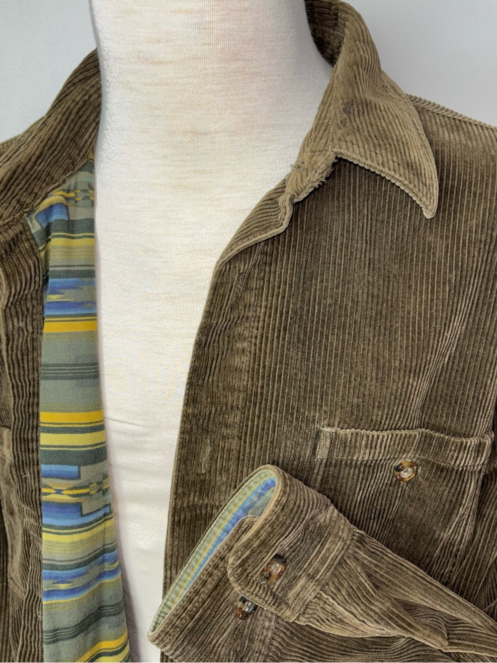 Woolrich Mens XL Brown Corduroy Shirt Jacket Southwestern Stripe Blanket Lined